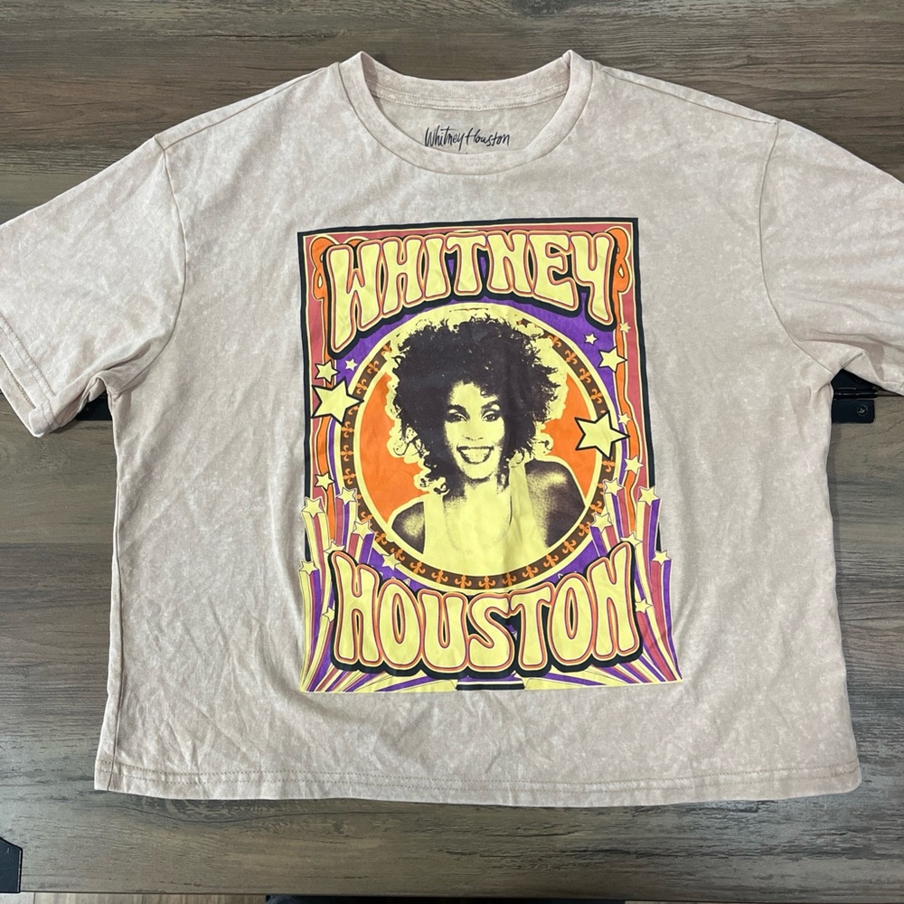 Retro Whitney Houston Tee Women’s Size L Beige